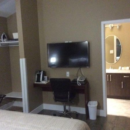 Villegiature Deux Rivieres Resort Tracadie エクステリア 写真