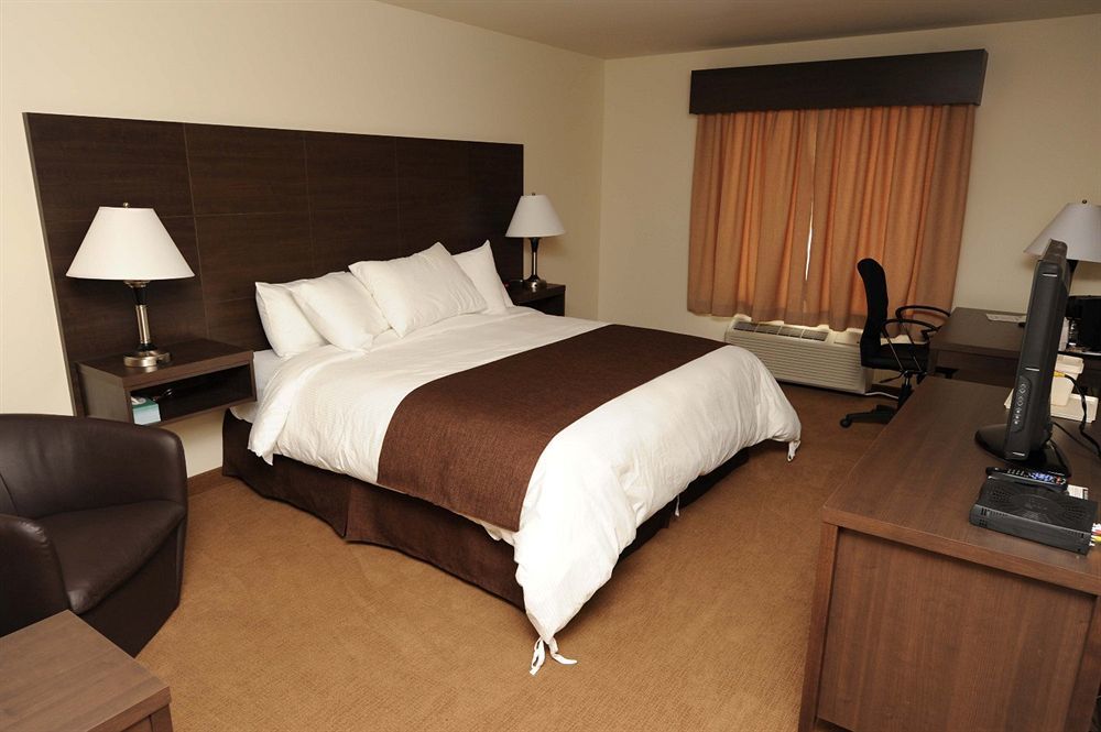 Villegiature Deux Rivieres Resort Tracadie エクステリア 写真