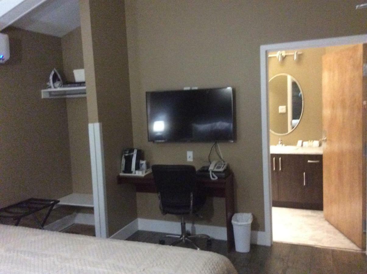 Villegiature Deux Rivieres Resort Tracadie エクステリア 写真